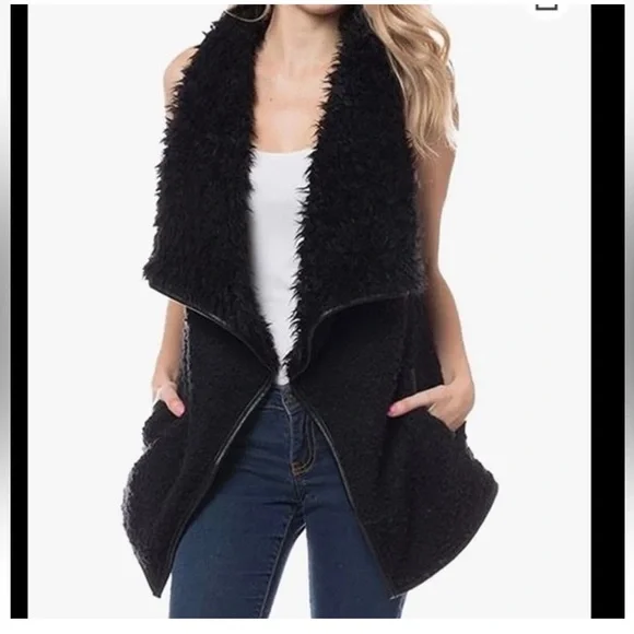 Medium Love Tree Black Teddy Sherpa Open Front Faux Fur Vest - Picture 1 of 12